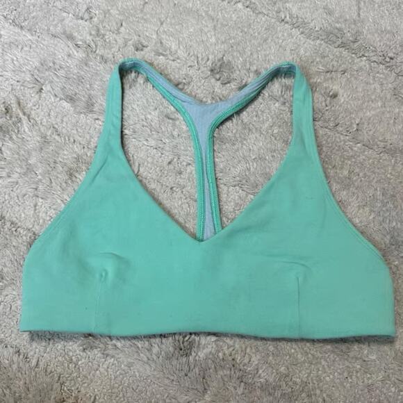 Lululemon Arise Bra - Picture 2 of 6